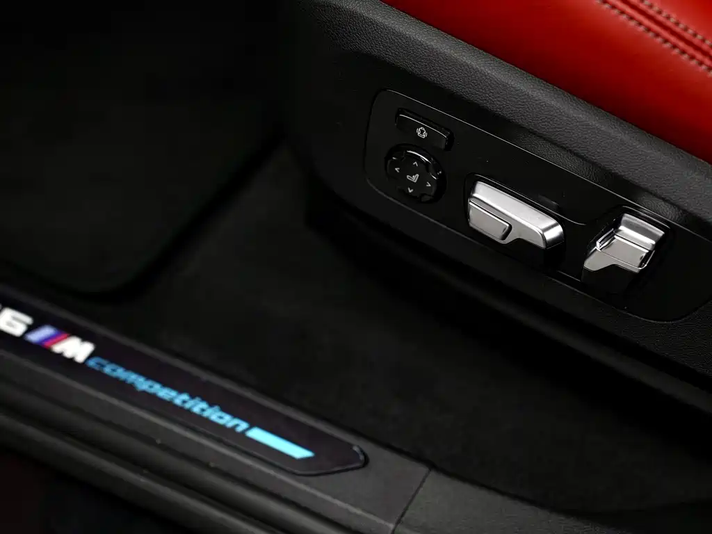 BMW X6 M — миниатюра 12