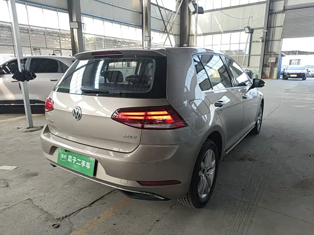 Volkswagen Golf — миниатюра 7
