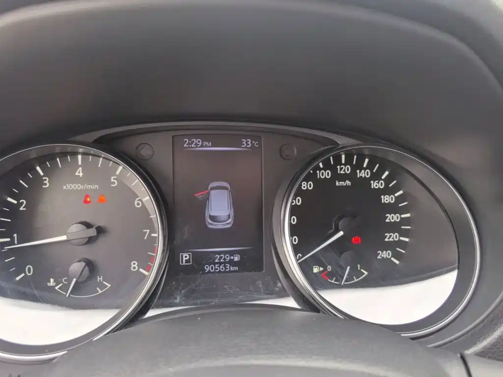 Nissan Qashqai — миниатюра 12