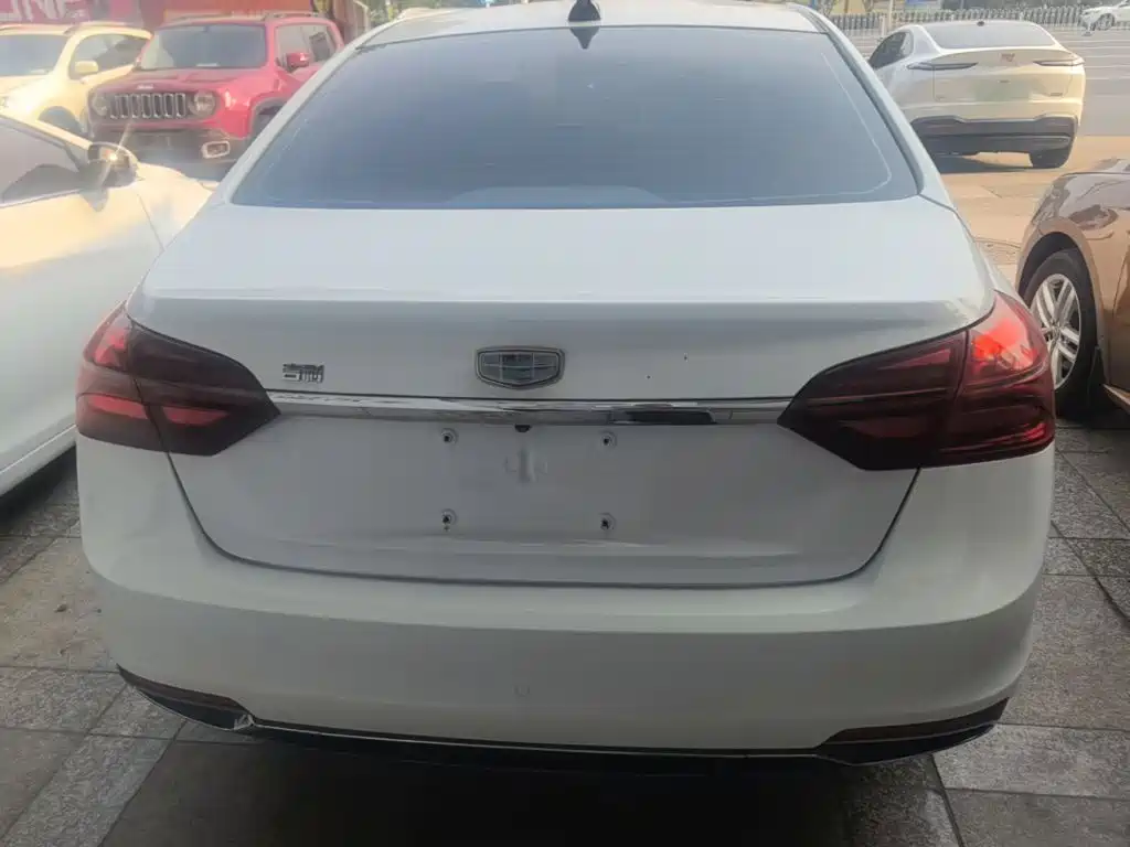 Geely Emgrand — миниатюра 6