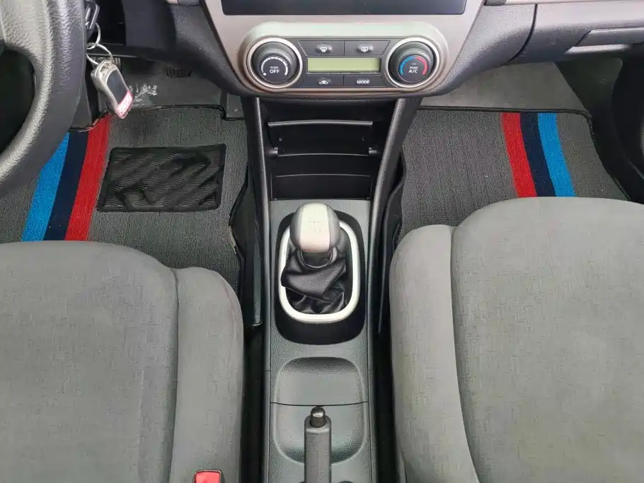Nissan Sylphy — миниатюра 16