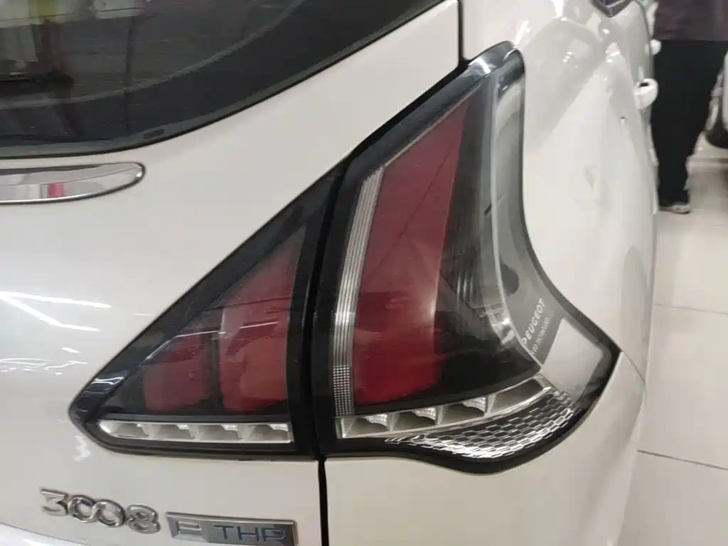 Peugeot 3008 — миниатюра 8