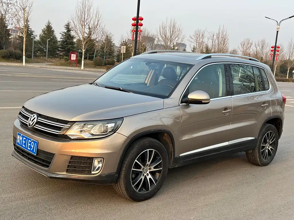 Volkswagen Tiguan 2015