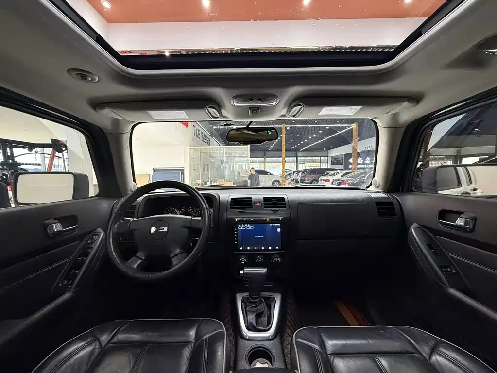Hummer H3 — миниатюра 7