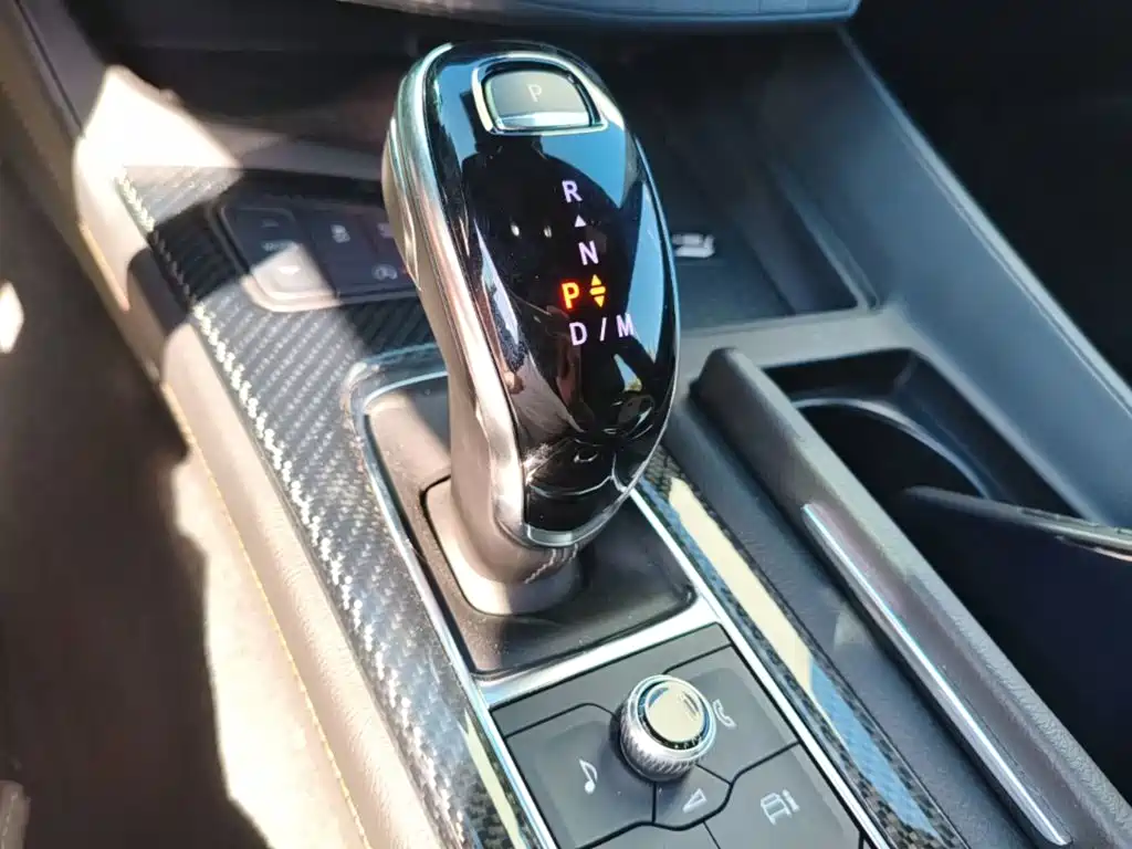 Cadillac CT5 — миниатюра 19