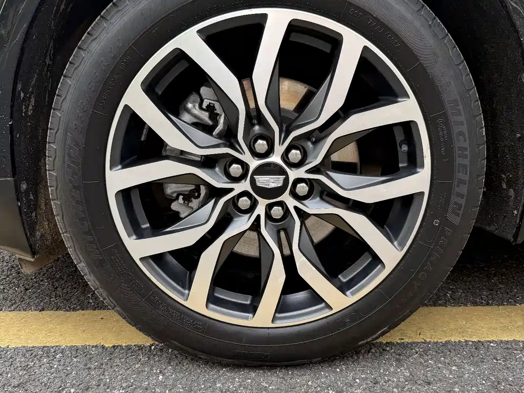 Cadillac XT5 — миниатюра 15