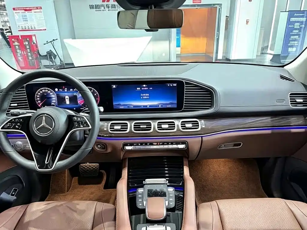 Mercedes-Benz GLE (Import) — миниатюра 9
