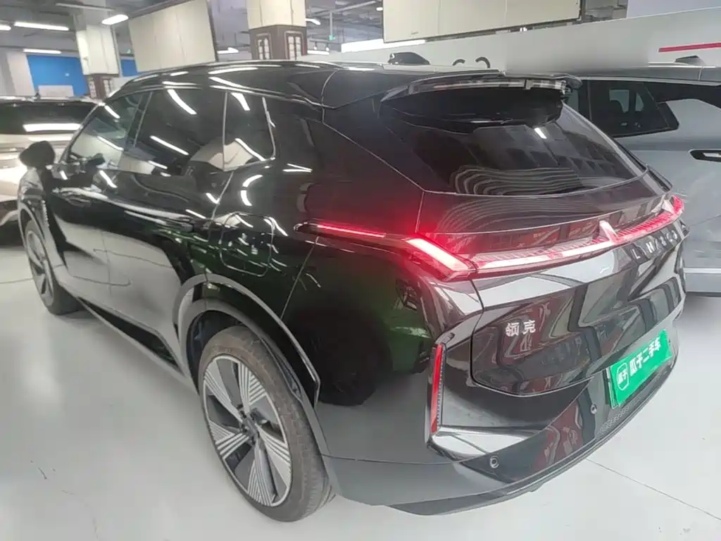 Lynk & Co 08 EM-P — миниатюра 5