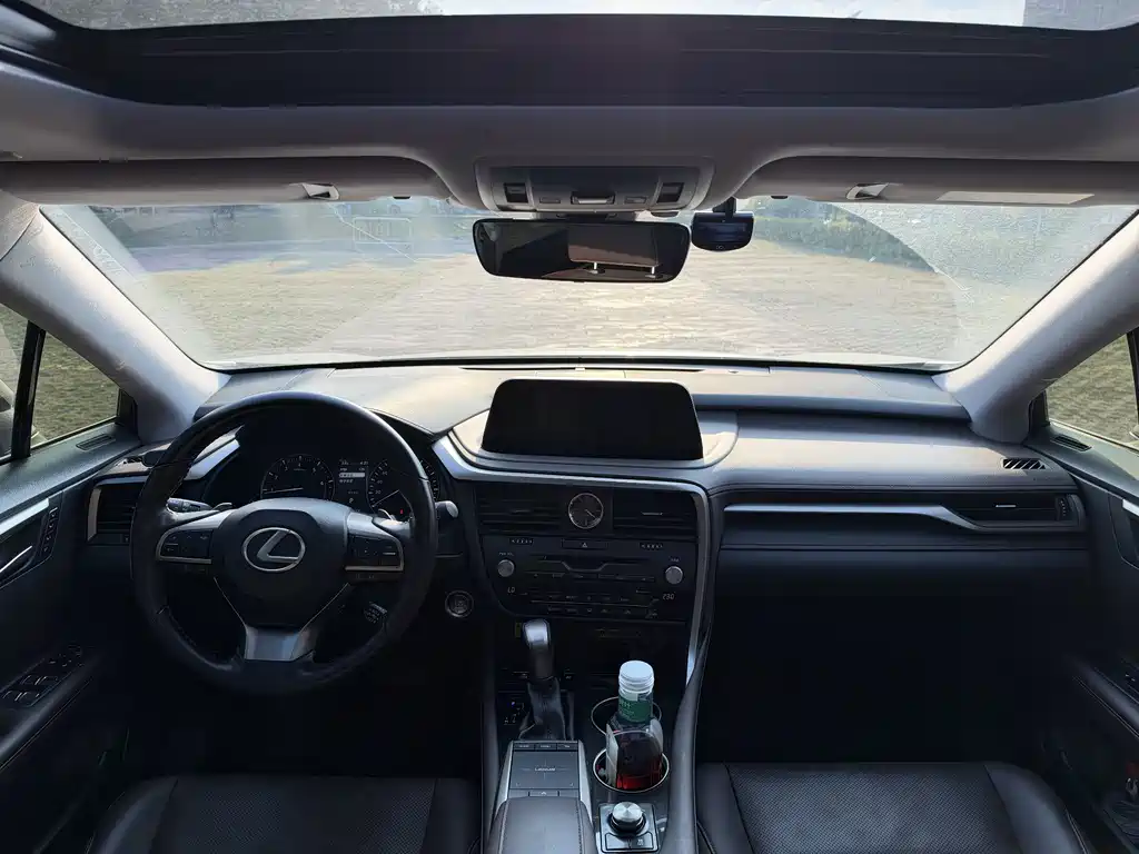 Lexus RX — миниатюра 24