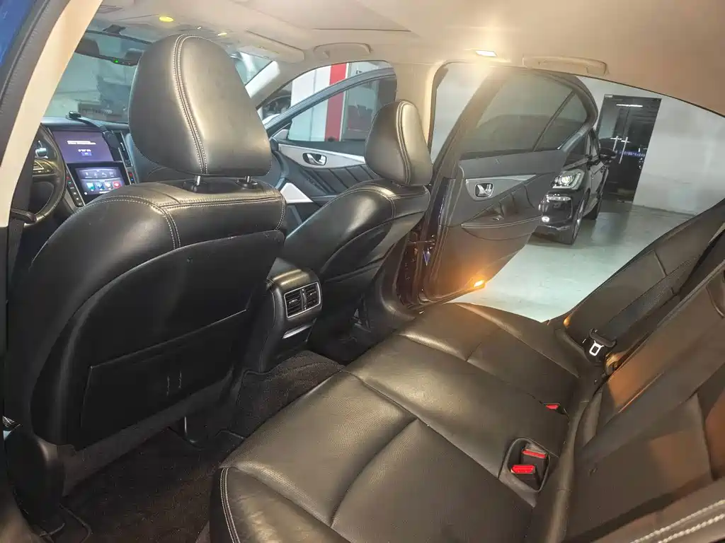 Infiniti Q50L — миниатюра 9