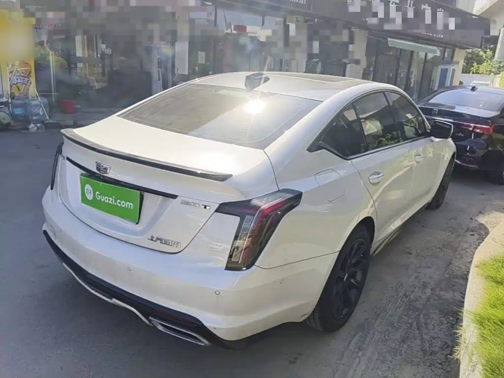Cadillac CT5 — миниатюра 7