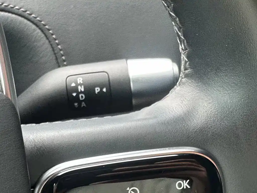 Li Auto Li L8 — миниатюра 20