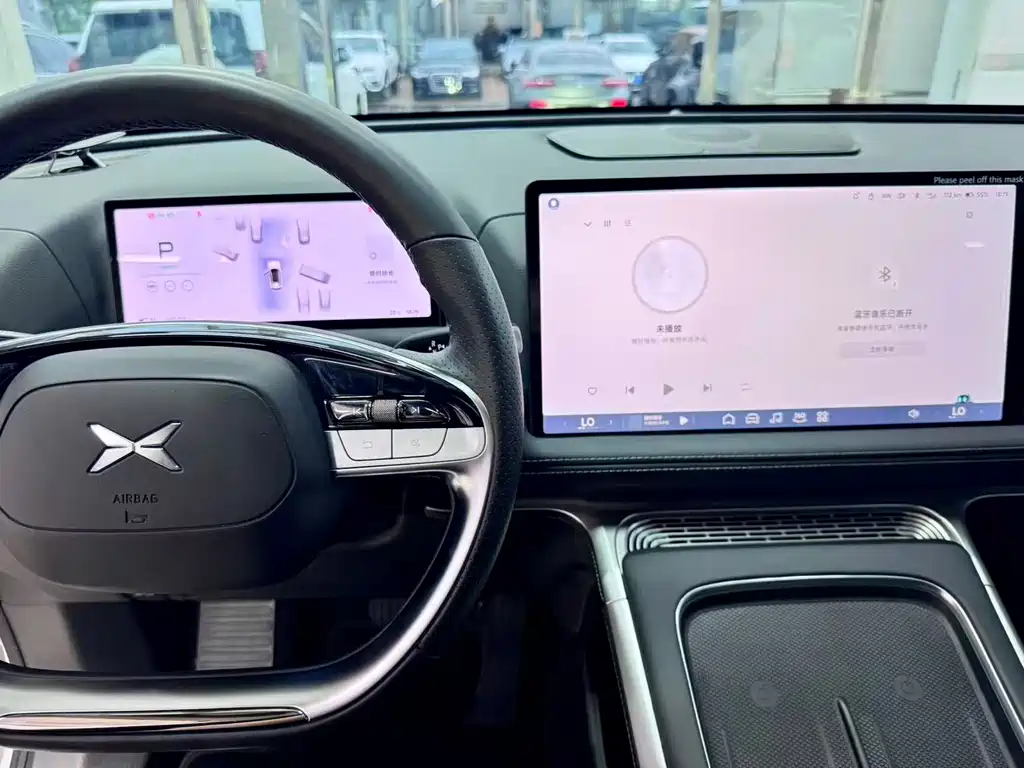 XPeng G9 — миниатюра 6