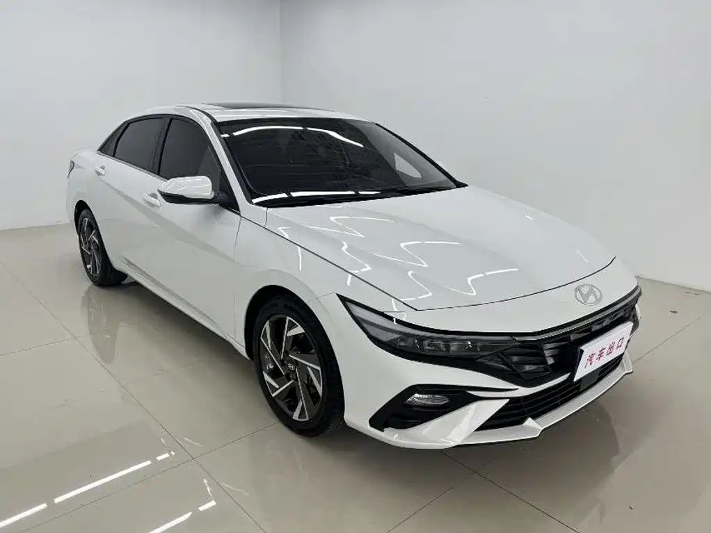 Hyundai Elantra — миниатюра 3