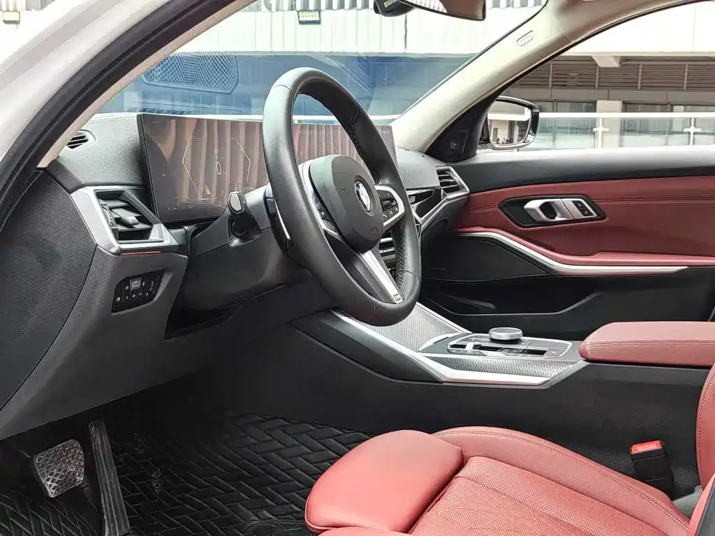 BMW 3 Series — миниатюра 4