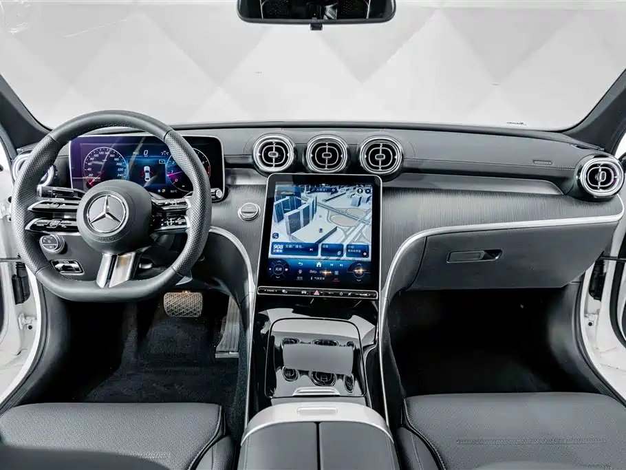 Mercedes-Benz C-Class — миниатюра 10
