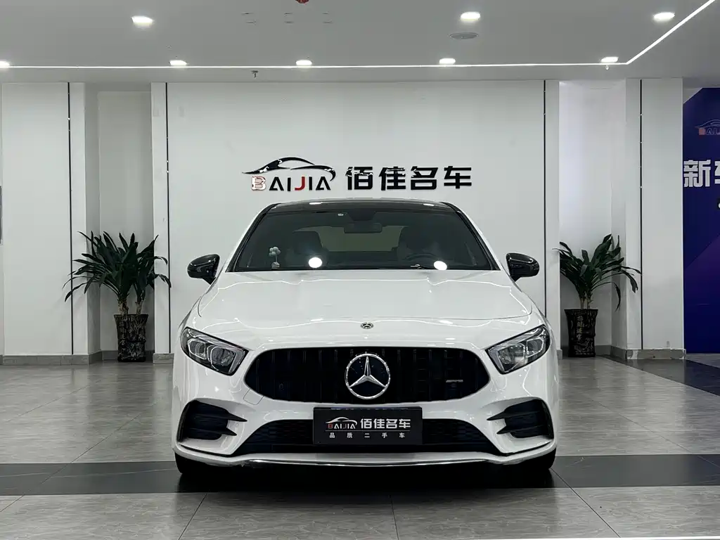 Mercedes-Benz A-Class — миниатюра 2