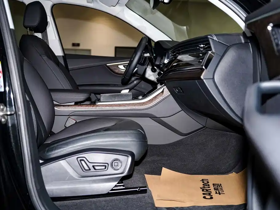 Audi Q7 — миниатюра 19