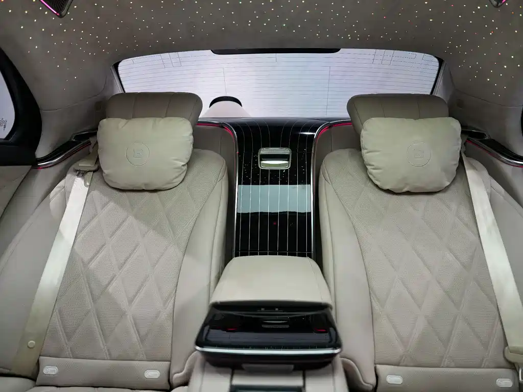 Mercedes-Benz S-Class — миниатюра 23