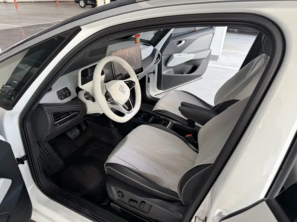 Volkswagen ID.3 — миниатюра 2