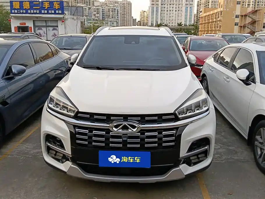 CHERY TIGGO 8