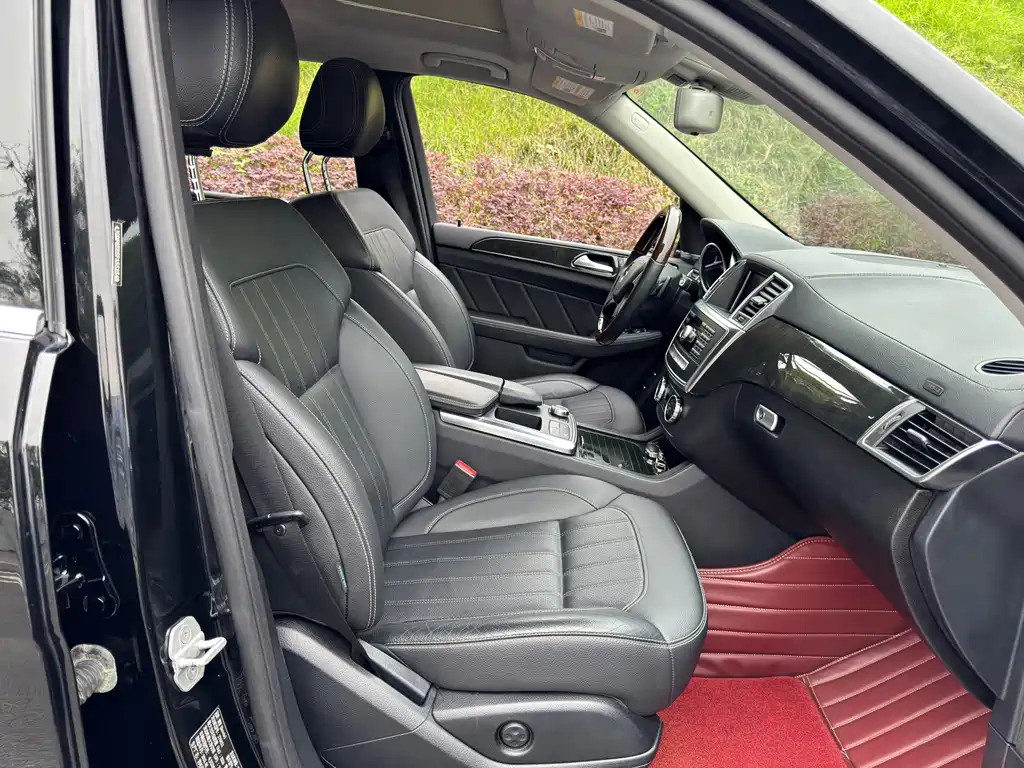 Mercedes-Benz GL-Class — миниатюра 16