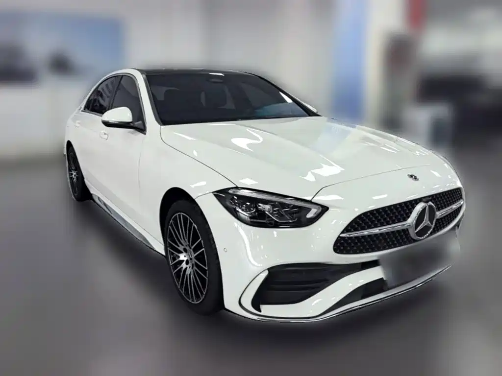 Mercedes-Benz C-Class — миниатюра 6