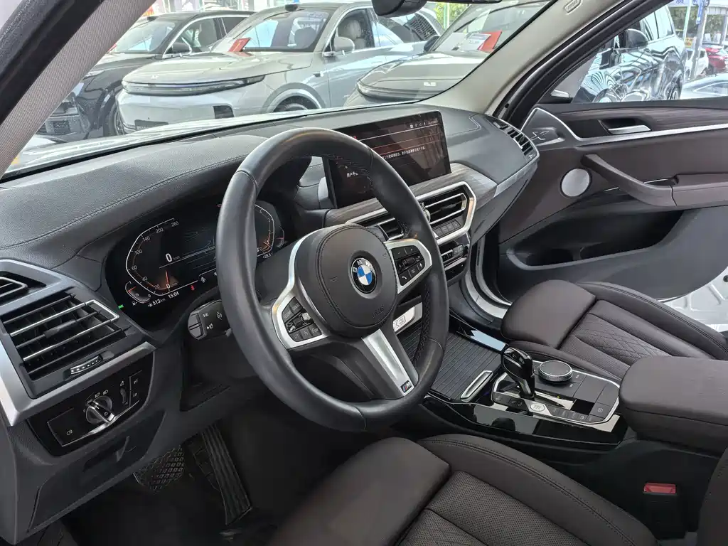 BMW X3 — миниатюра 5