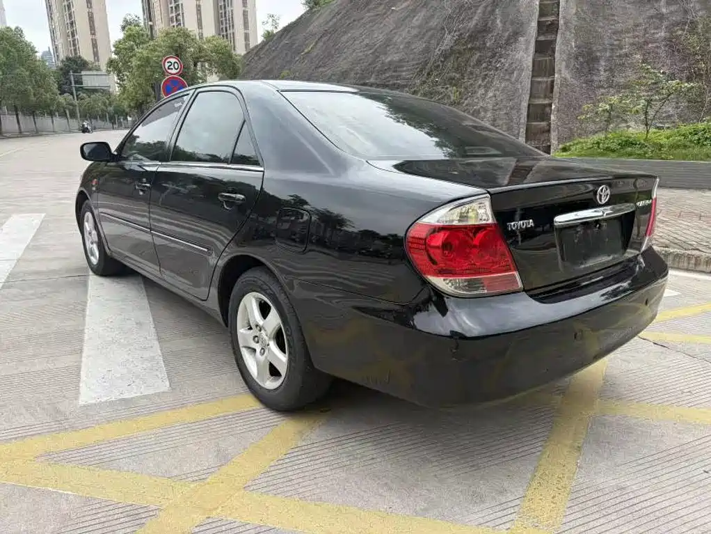Toyota Camry 2005 2.4