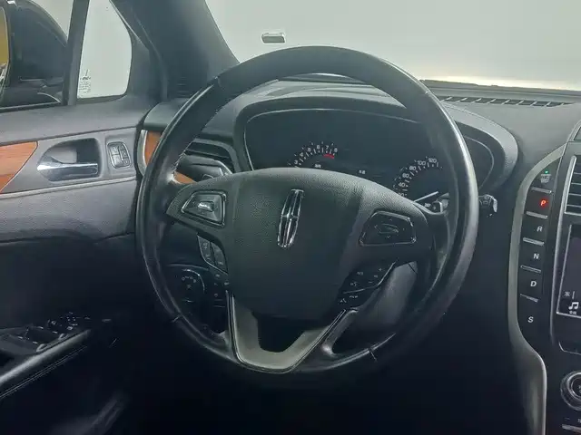 Lincoln MKC — миниатюра 8