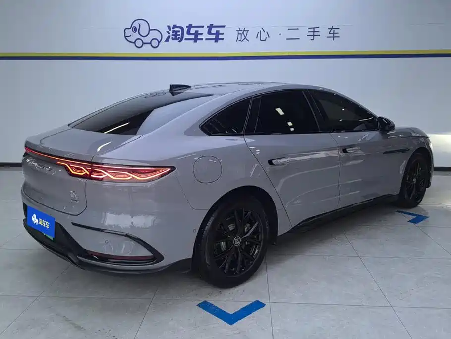 BYD Han — миниатюра 3