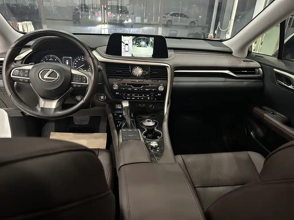 Lexus RX — миниатюра 14