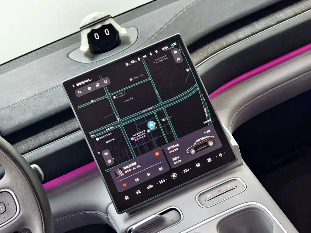 NIO EC6 — миниатюра 8