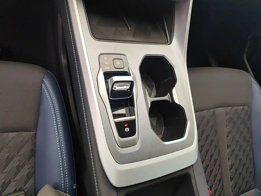 GAC Motor Trumpchi GS3 — миниатюра 14