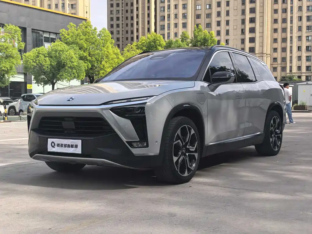 2021 Nio ES8 - zdjęcie 1 z 14