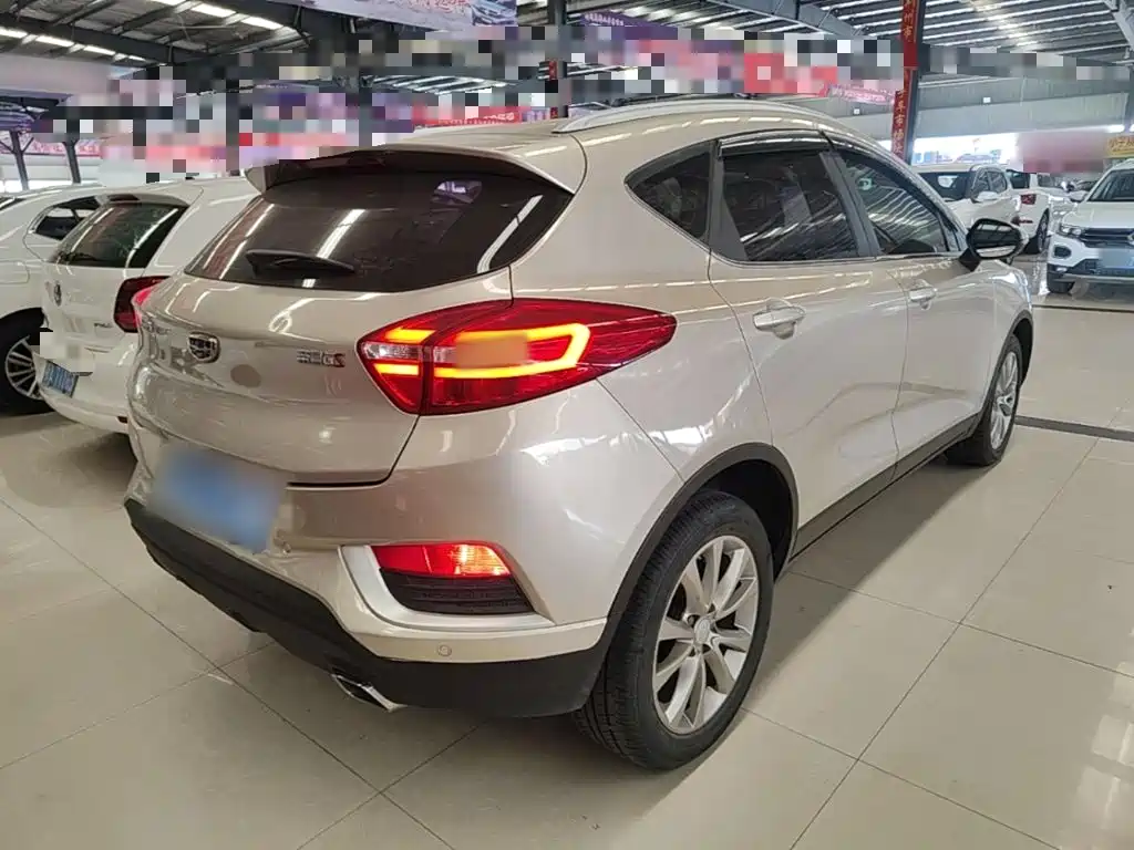 Geely Emgrand GS — миниатюра 7