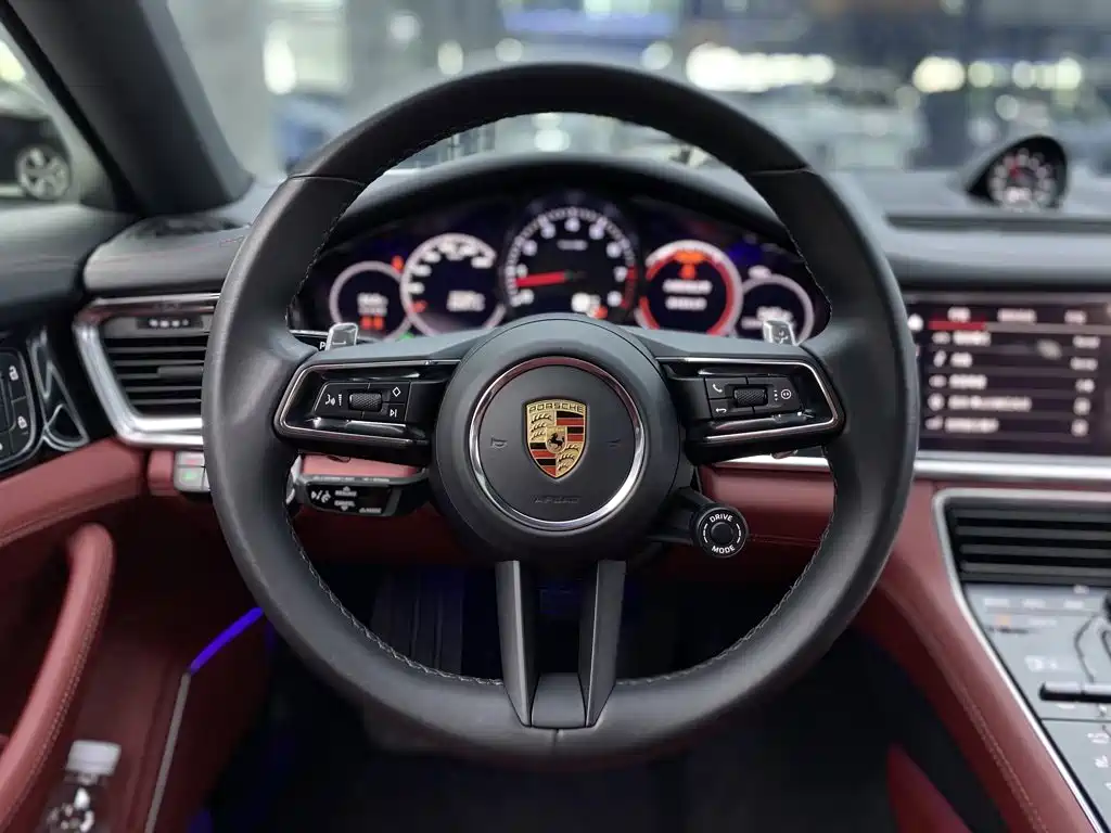 Porsche Panamera — миниатюра 17