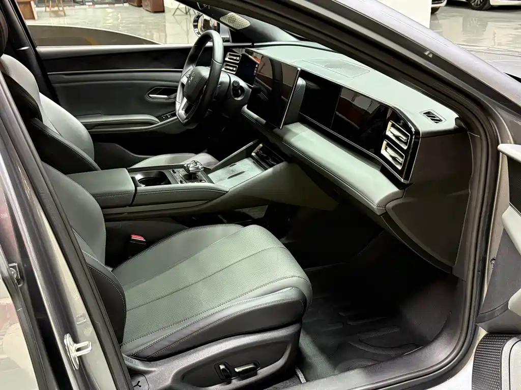 BYD Qin L — миниатюра 12