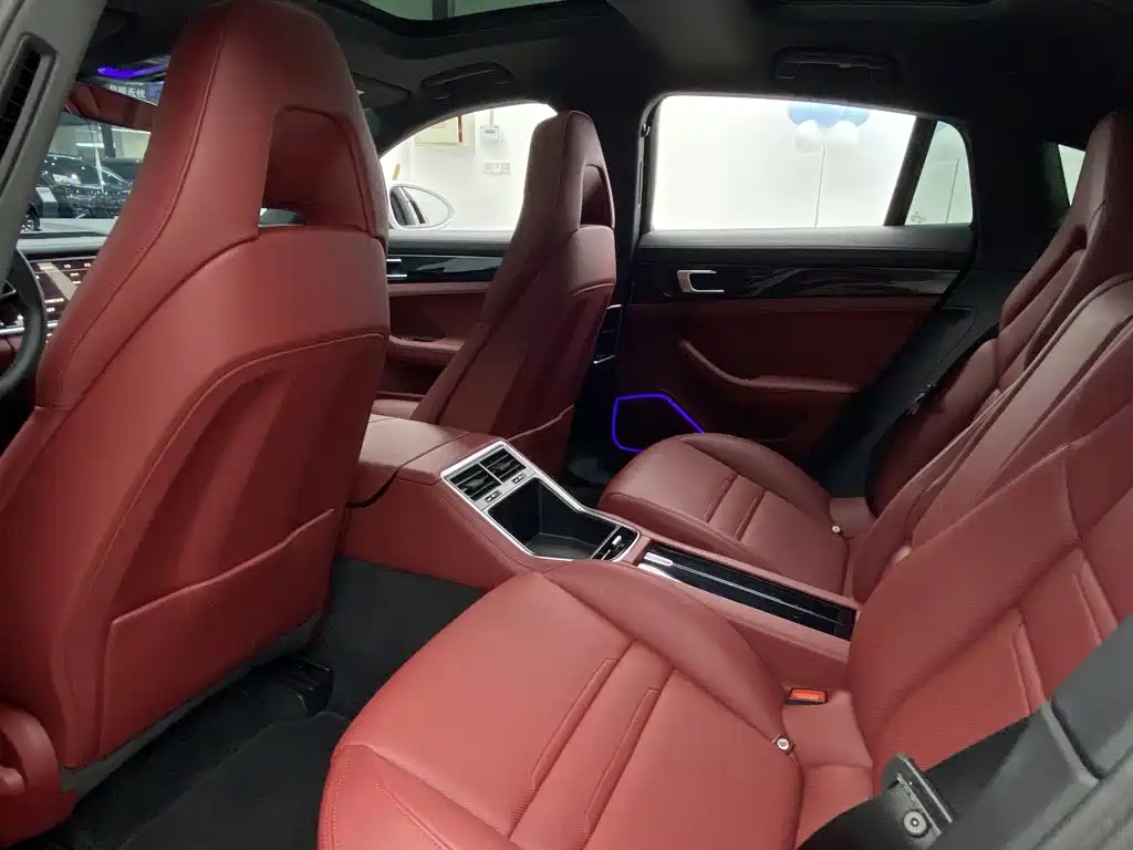 Porsche Panamera — миниатюра 22