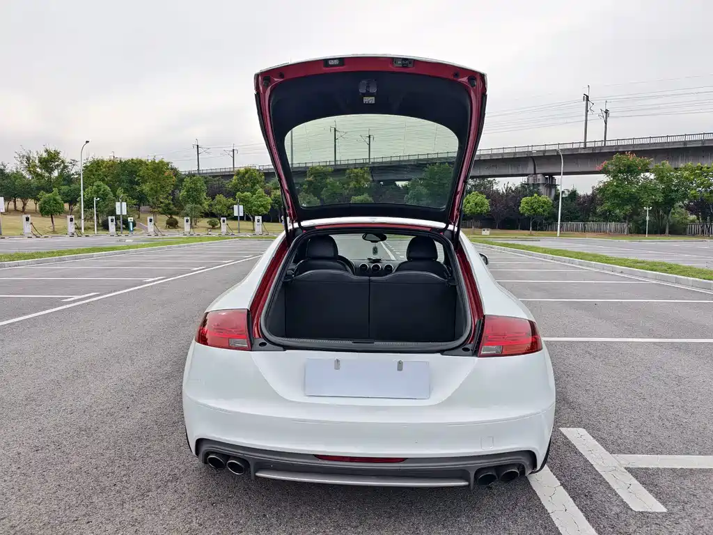 Audi TTS — миниатюра 9