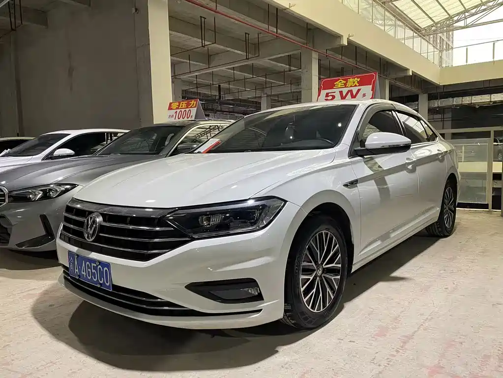 Volkswagen Sagitar — миниатюра 4