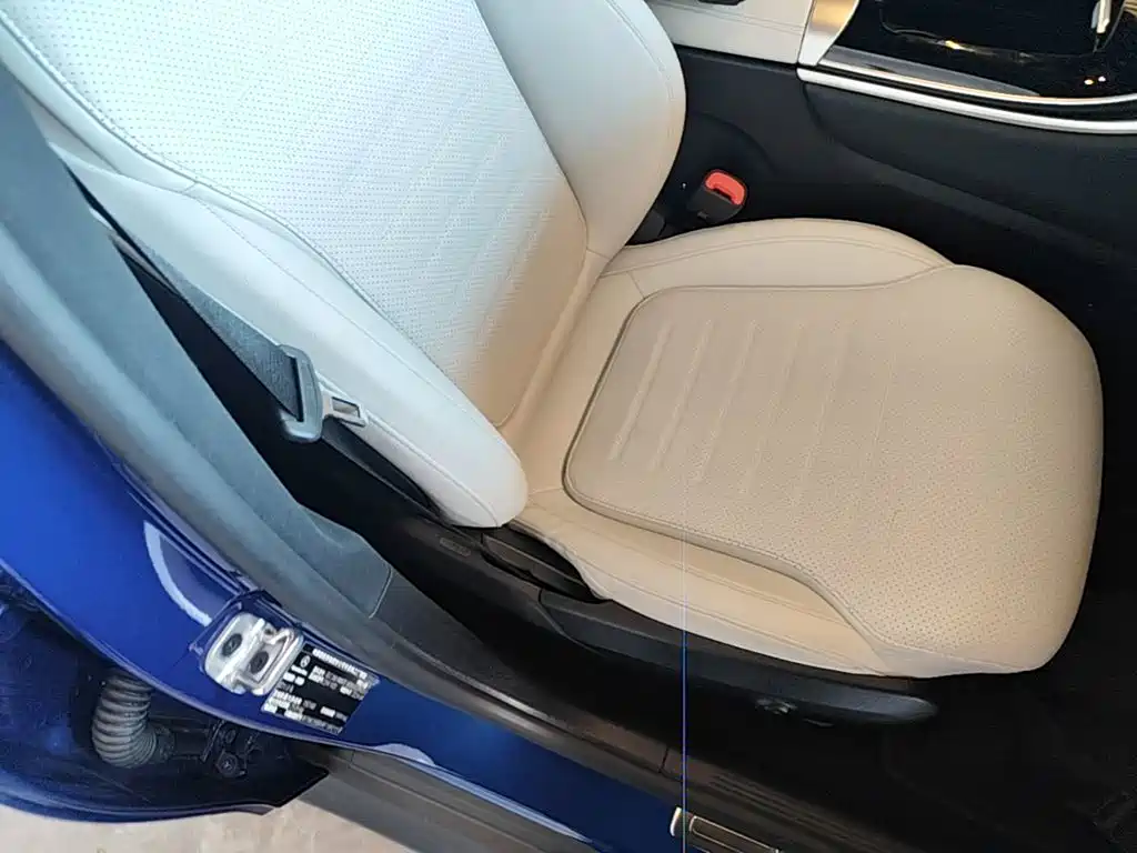 Mercedes-Benz GLC Coupe — миниатюра 25