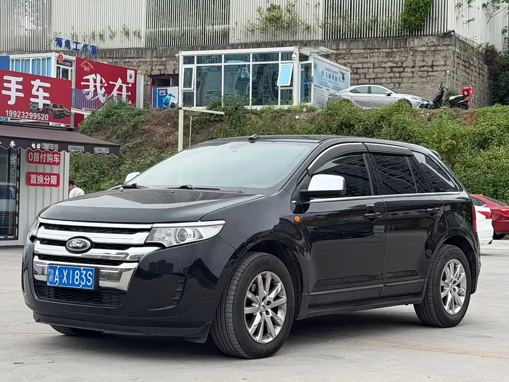 Ford Edge (Import) — миниатюра 3