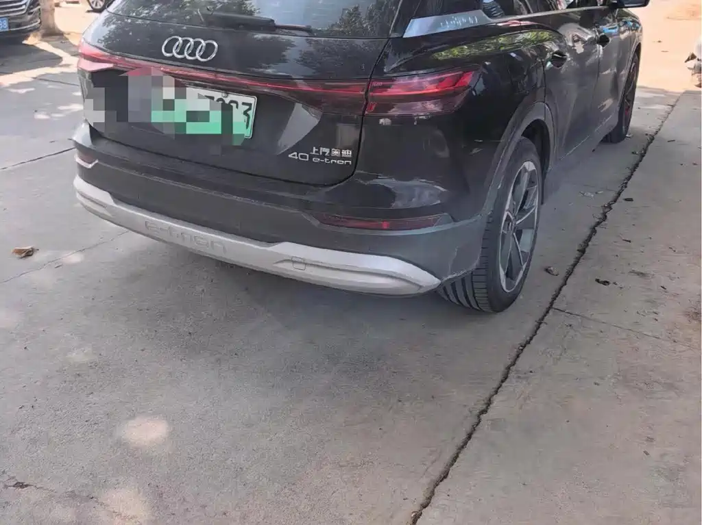 Audi Q5 e-tron — миниатюра 5