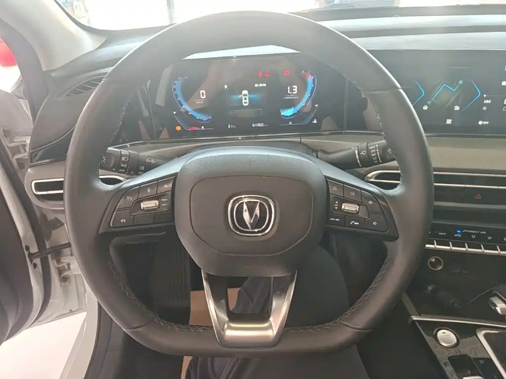 Changan Eado — миниатюра 11