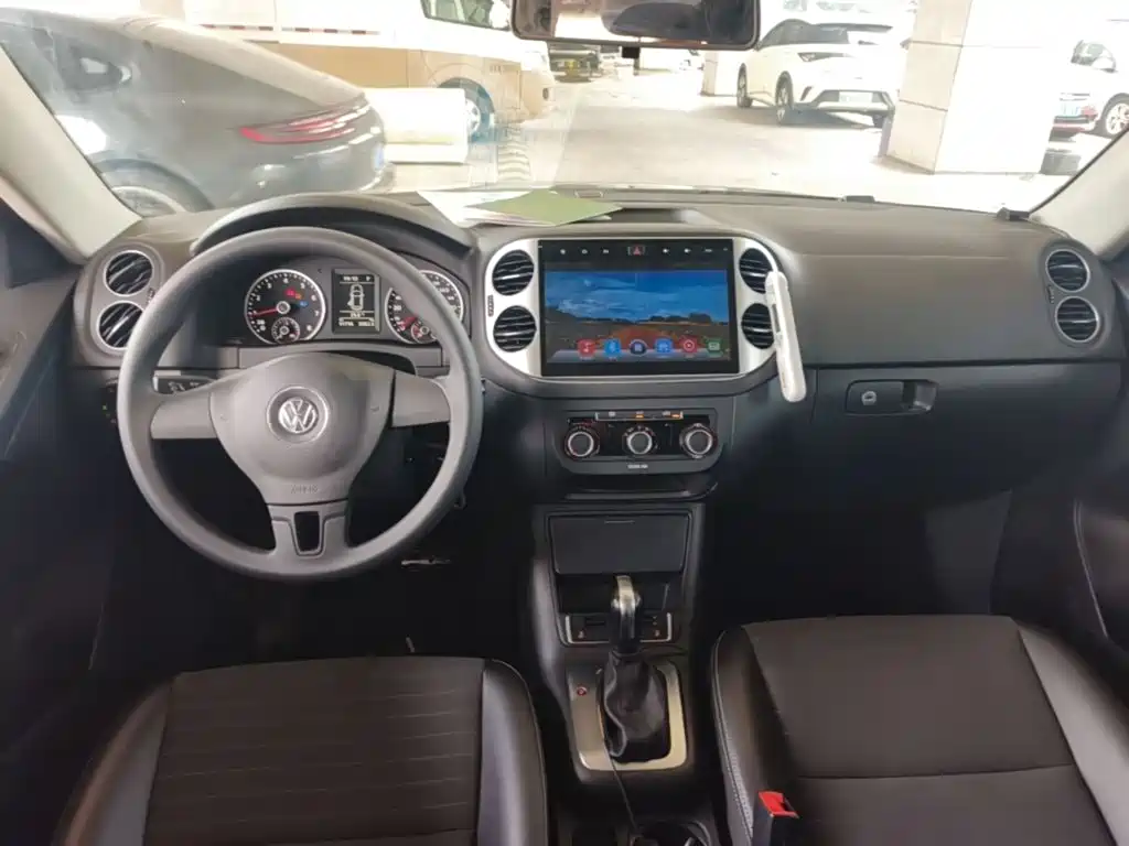 Volkswagen Tiguan — миниатюра 10