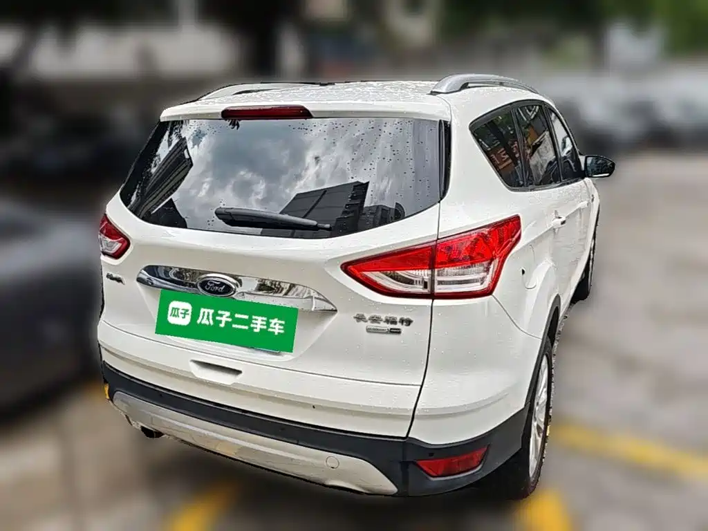 Ford Kuga — миниатюра 10