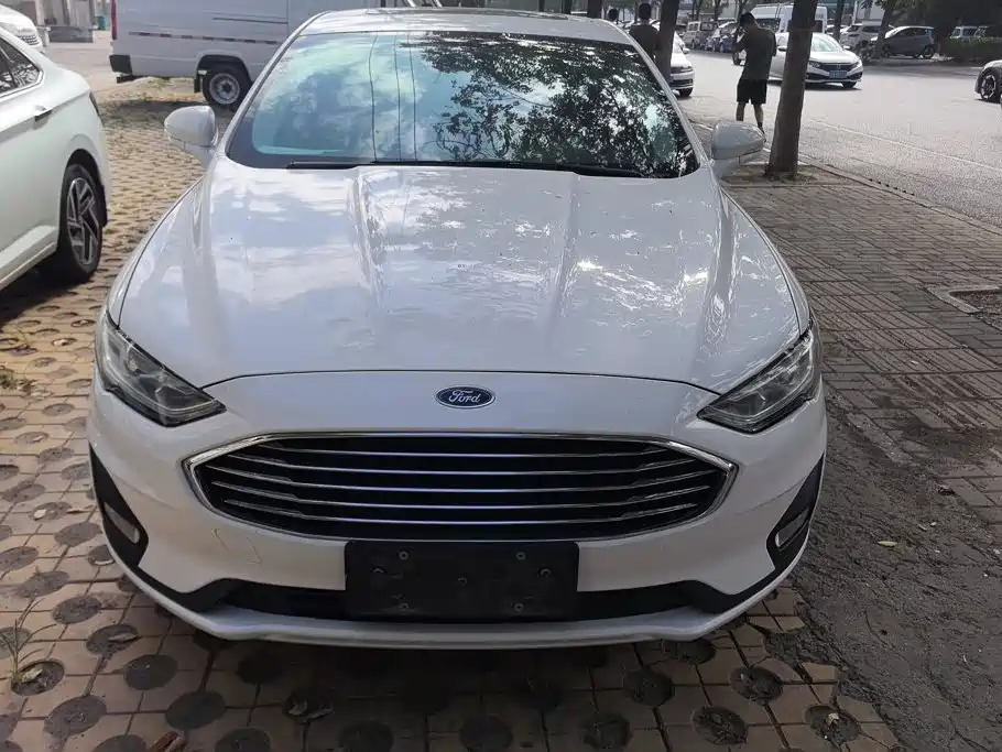 Ford Mondeo — миниатюра 2