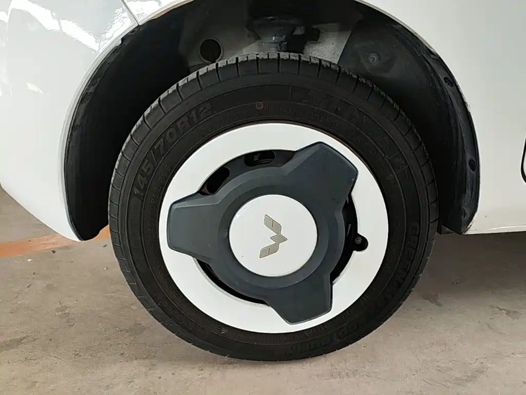 Wuling MINIEV — миниатюра 23
