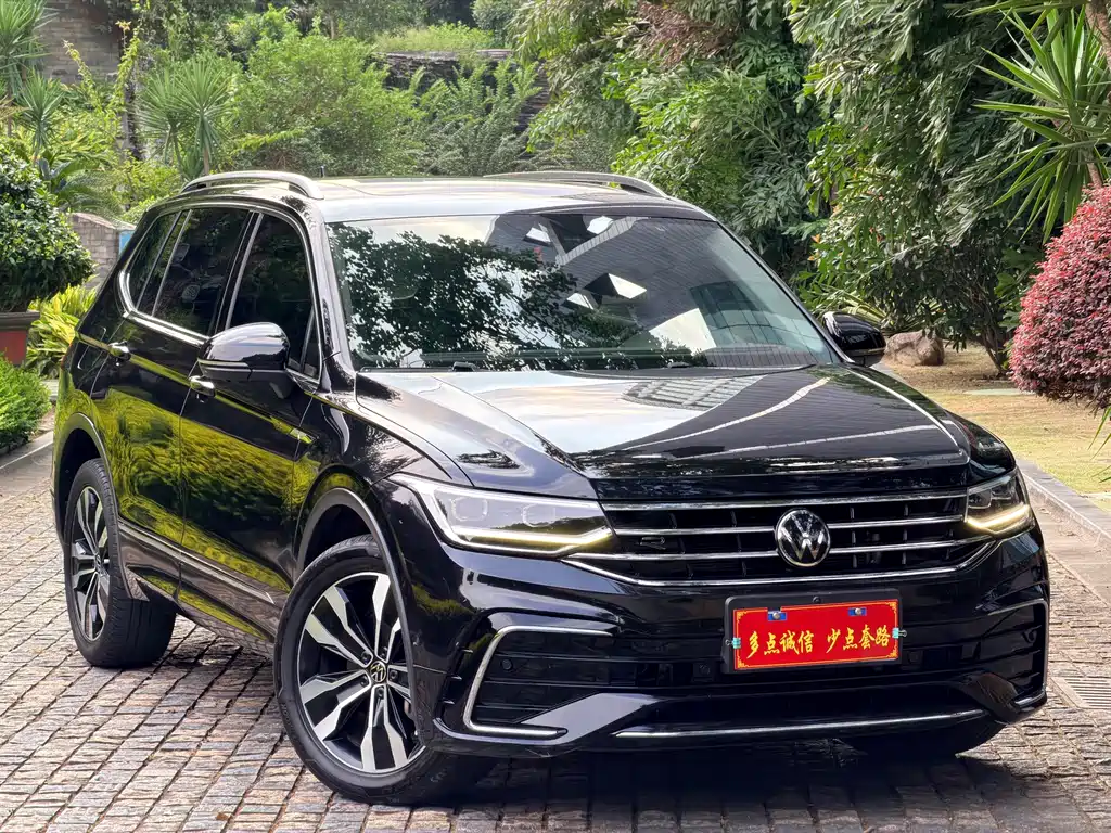 Volkswagen Tiguan L — миниатюра 3